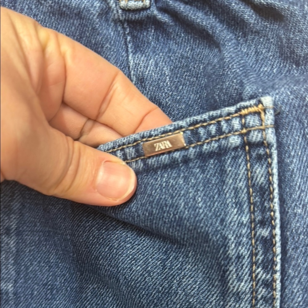 ZARA .Blue Ankle Cropped Jeans with Elastic Waistband - Picture 2 of 7
